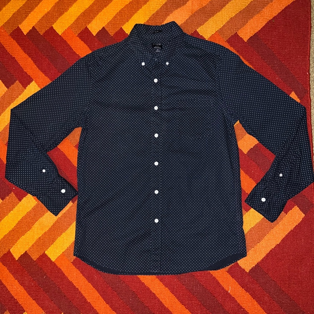 Like New J.Crew Men's Navy Polka Dot Slim Fit Button Down Long Sleeve. Size M